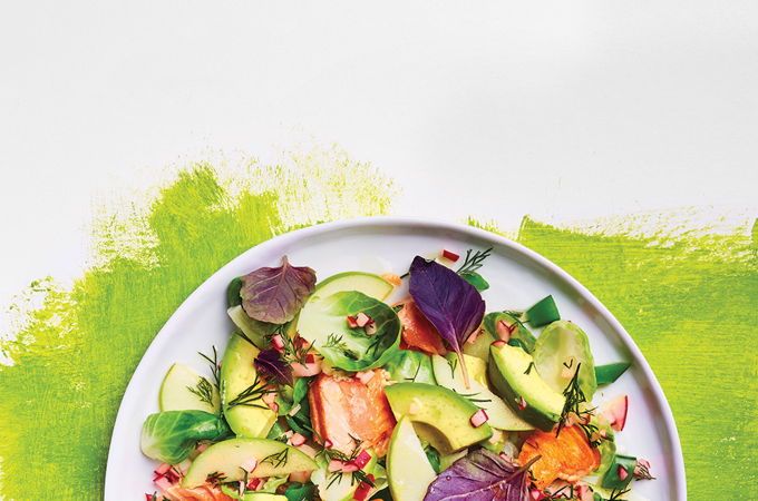 Salade de saumon rôti aux légumes croquants