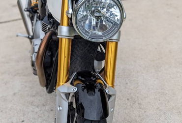 2018 TRIUMPH THRUXTON 1200 R motorcycle for rent near Austin, TX