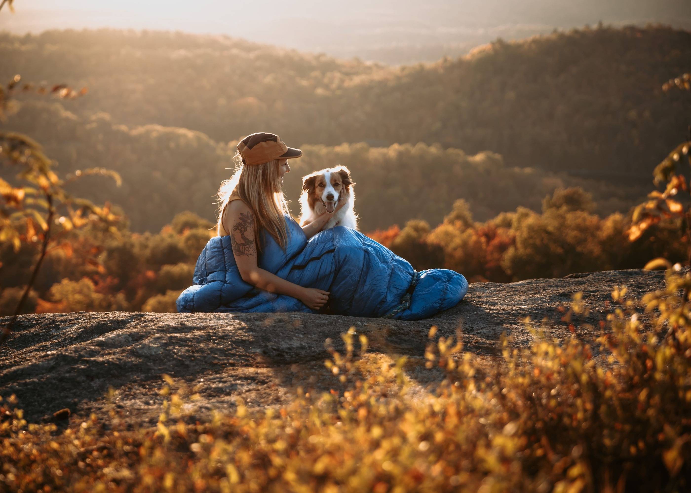 Lavage, entretien et stockage du sac de couchage et quilt. Équipement de plein air, randonnée et longue randonnée.