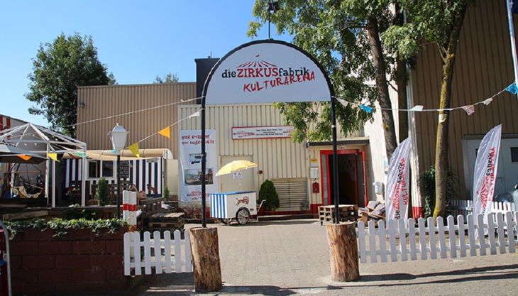 diezirkusfabrik der eingang