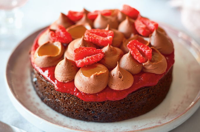 Gâteau de la Saint-Valentin au chocolat et aux framboises