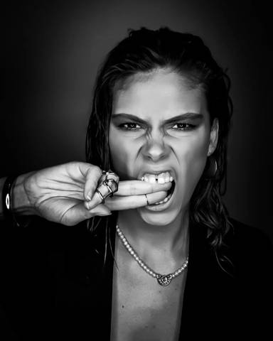 Lohane Van Den Eynde