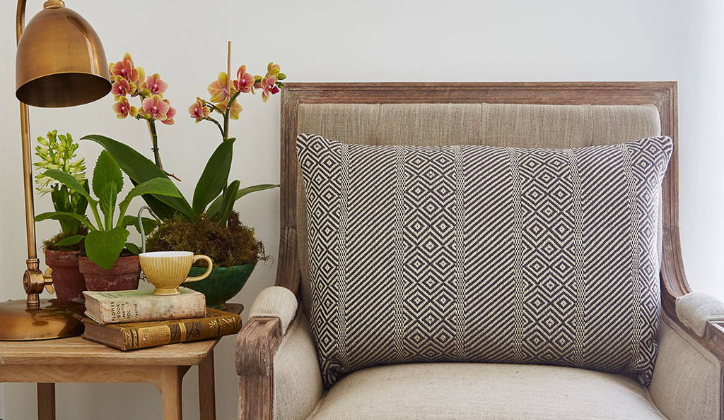 eivissa throws and cushions