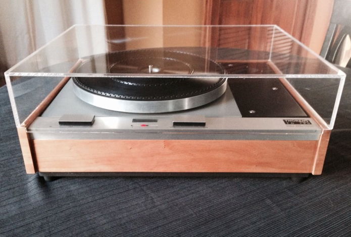 THORENS  TD-125  THORENS COMPLETELY RECONDITIONED