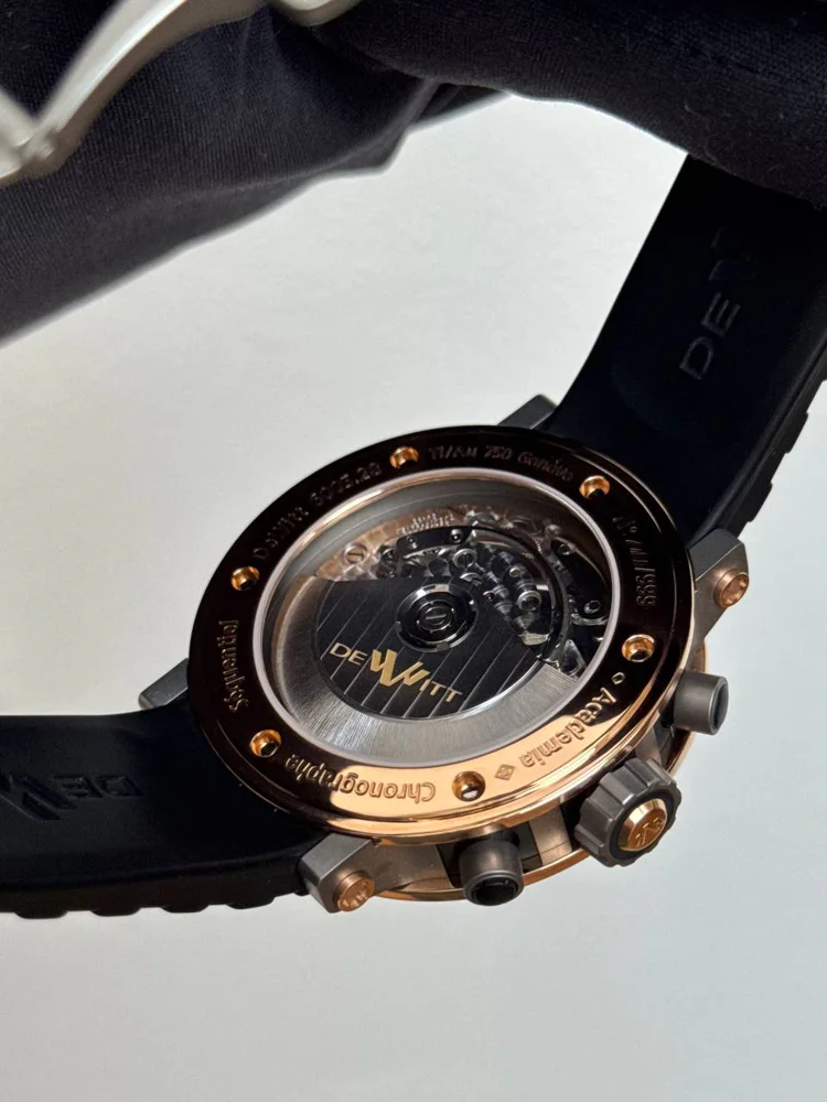 Dewitt Academia Chronographe LE 999 pcs