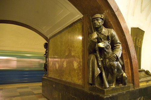 Московское метро: 7 станций, 7 чудес