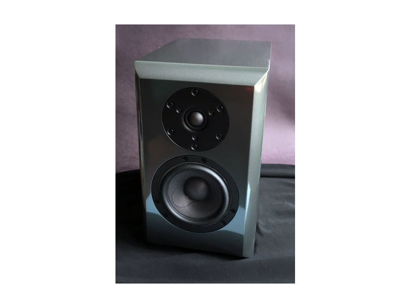 Clearwave Loudspeaker Design Resolution S All new reference monitor featuring Scan Speak. Sale!!!