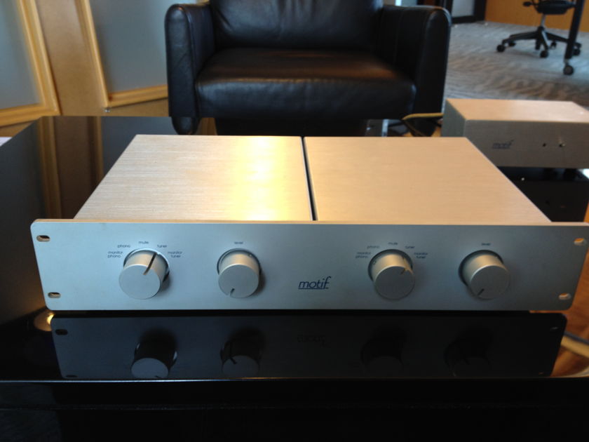 Motif Motif MC7 (conrad-Johnson) Dual Mono FET Preamp