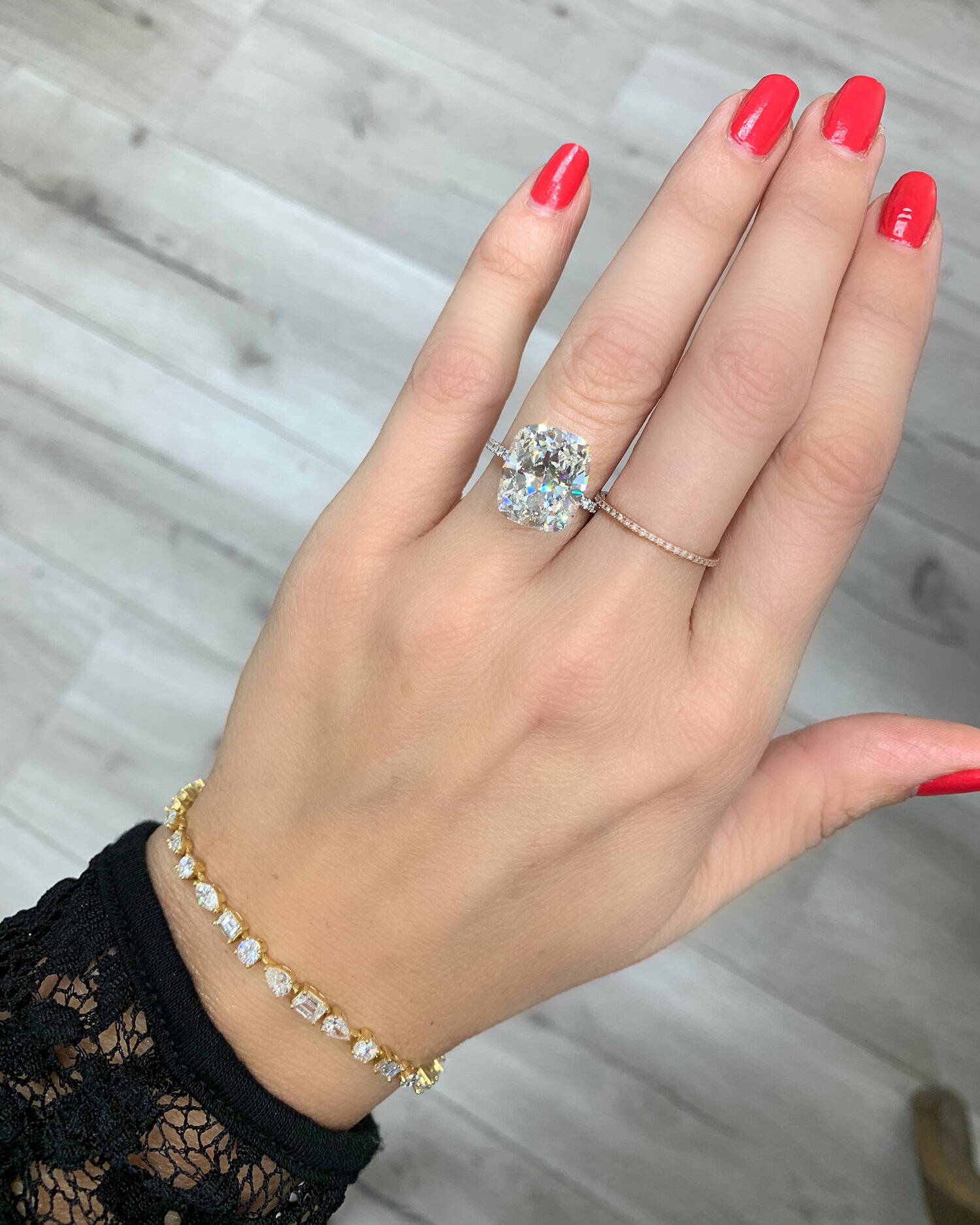 Miss Diamond Ring 7 Carat 8 Carat Radiant Diamond Engagement Ring