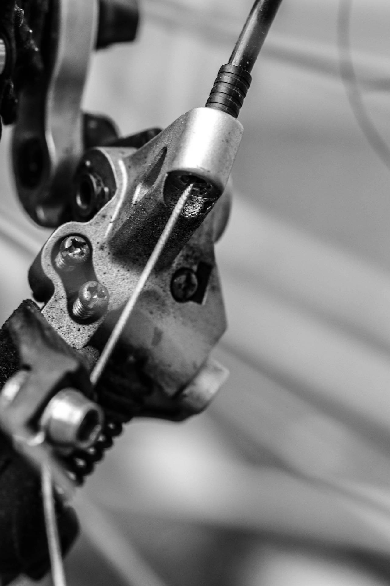 Vis de butée H et L sur un dérailleur arrière de vélo