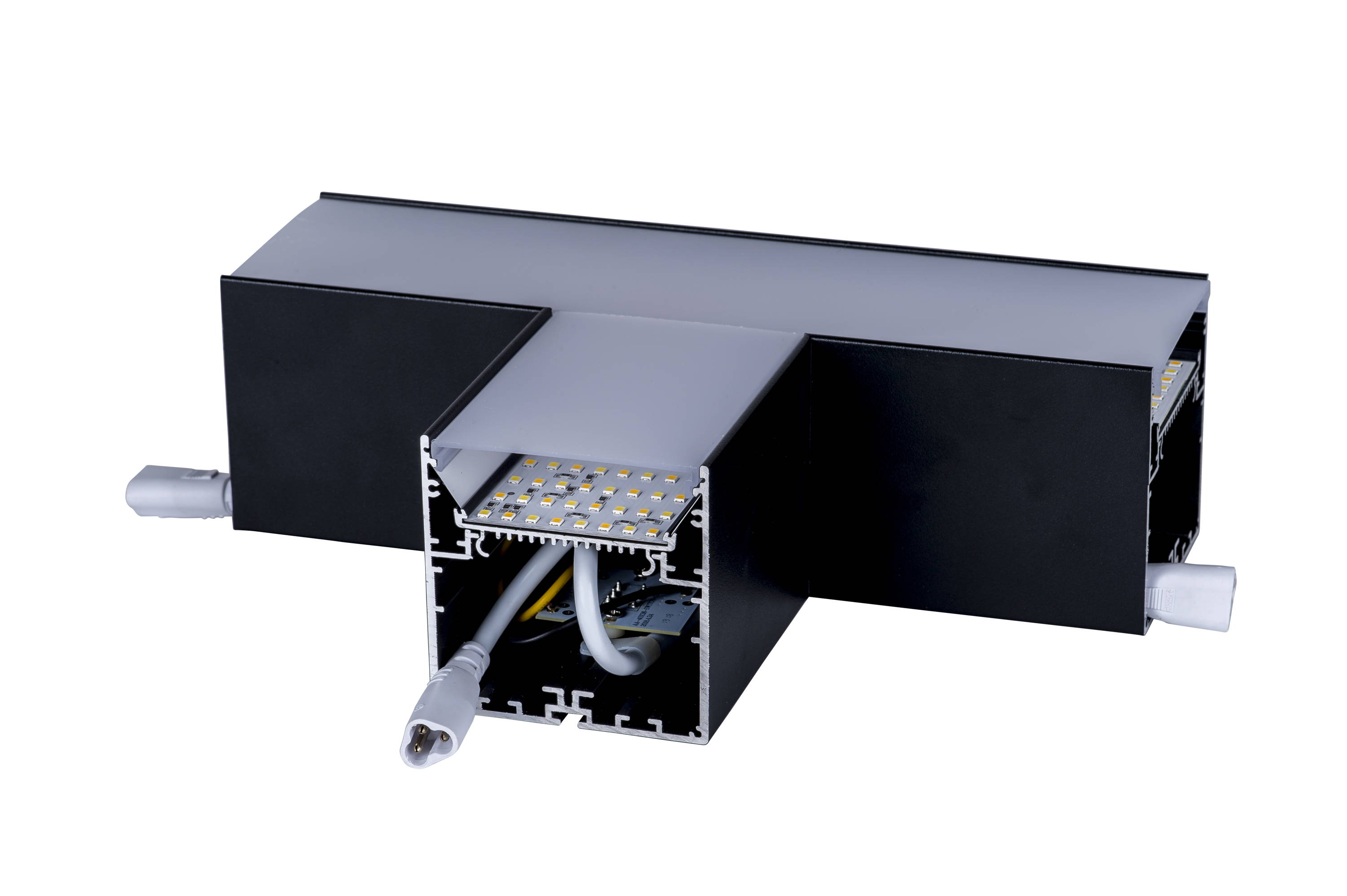 HCP-602002-T | HCP-602004-T - Black 15w T-Shape TRI Colour Proline Connector
