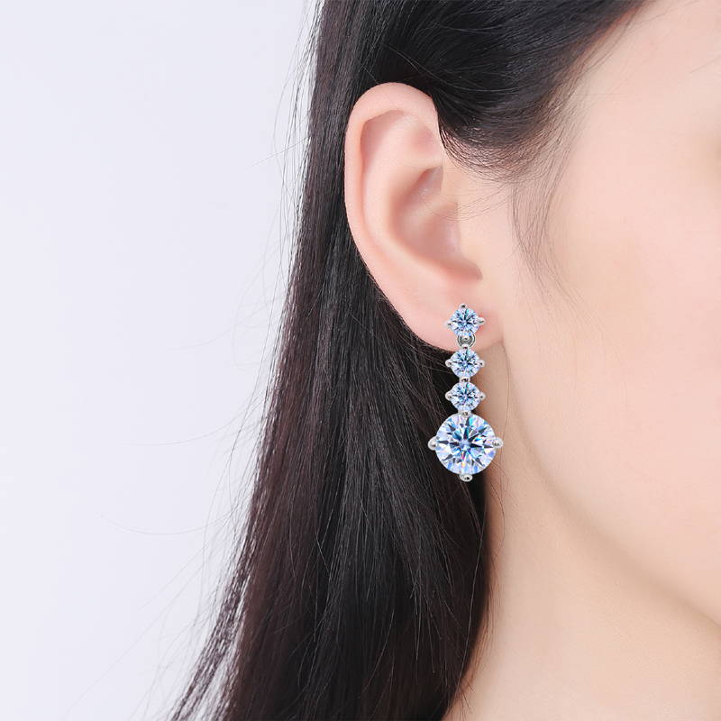 Stunning Beautiful Dangle Drop Diamond Earrings
