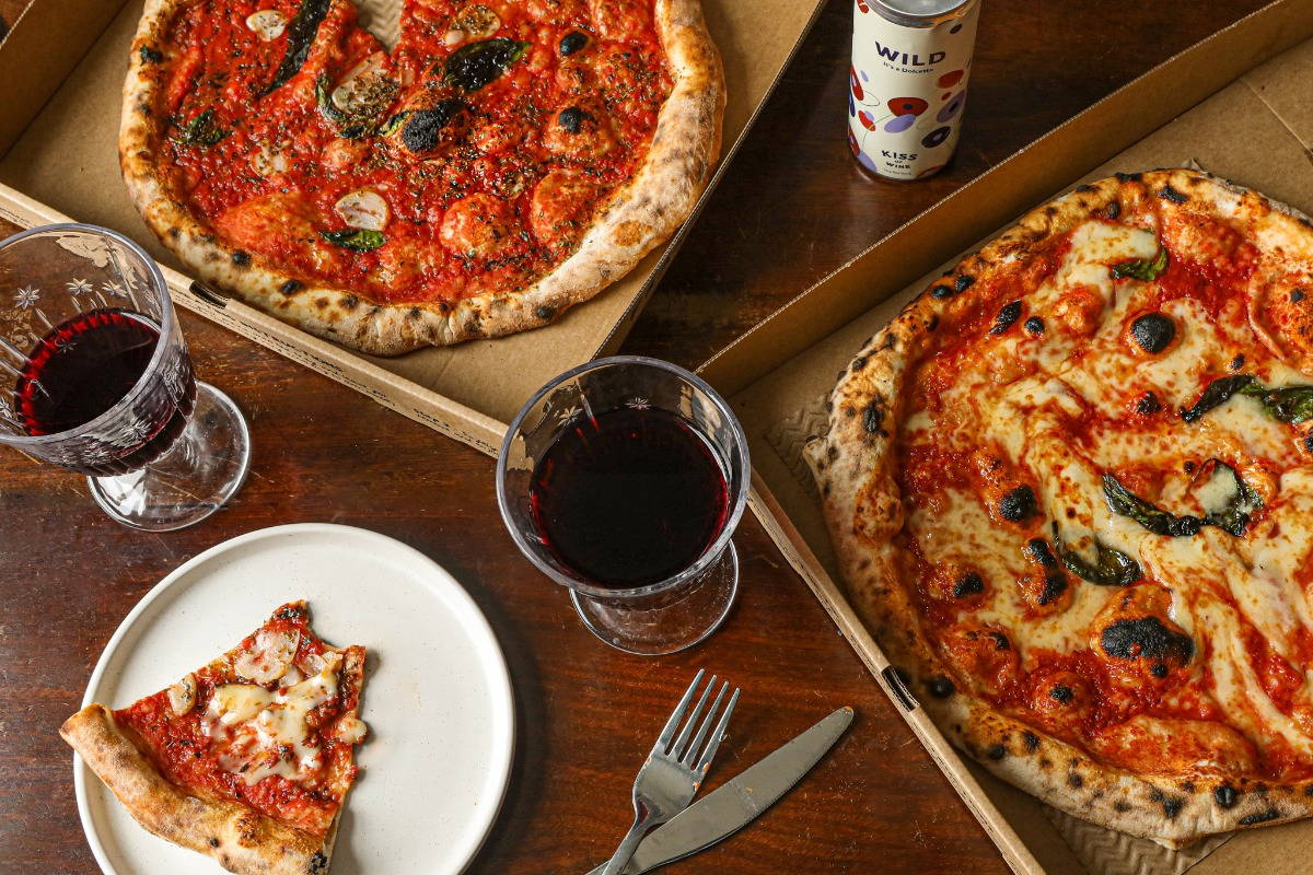 pinot_noir_food_pizza