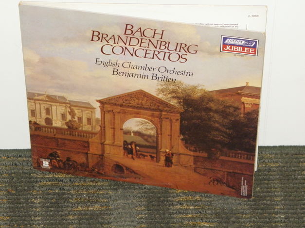 Benjamin Britten/English Chamber Orchestra - Bach "Bran...