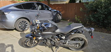 2023 BMW G 310 R motorcycle for rent near PORTLAND, OR