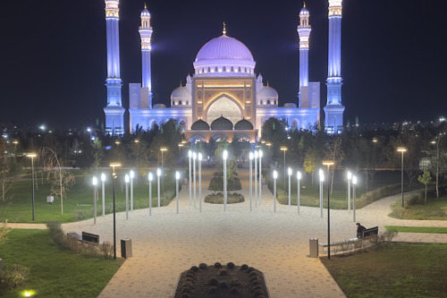 Вечерние мечети Чечни: Грозный, Аргун и Шали.