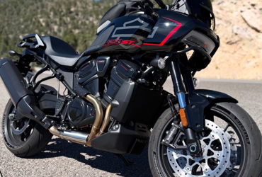 2025 HARLEY-DAVIDSON PAN AMERICA 1250 ST motorcycle for rent near Las Vegas, NV