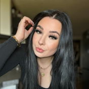 Larissa.z1