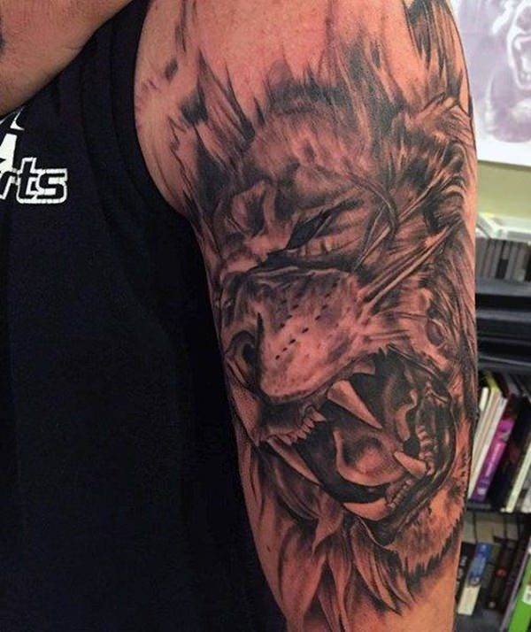 Tatouage Lion Homme Noir Et Blanc