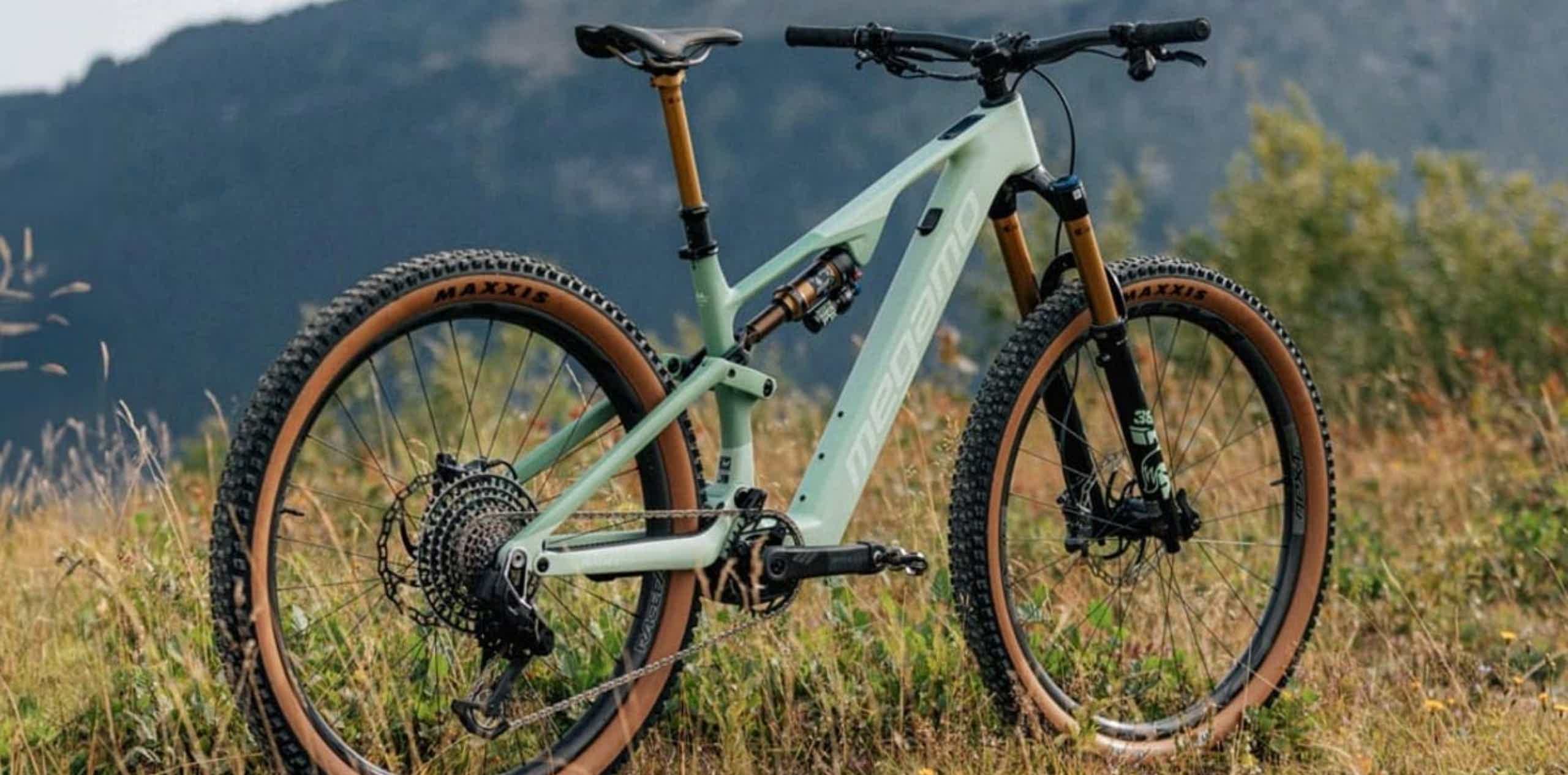 Imagen de recurso de una e-bike Megamo Native.