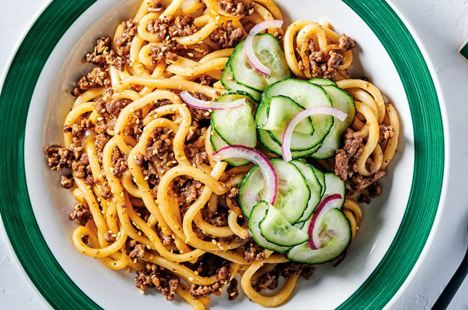 Nouilles udon au boeuf épicé et au tamari