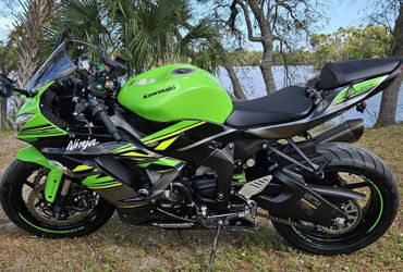 2018 KAWASAKI NINJA ZX-6R ABS KRT EDITION motorcycle for rent near Port Saint Lucie, FL