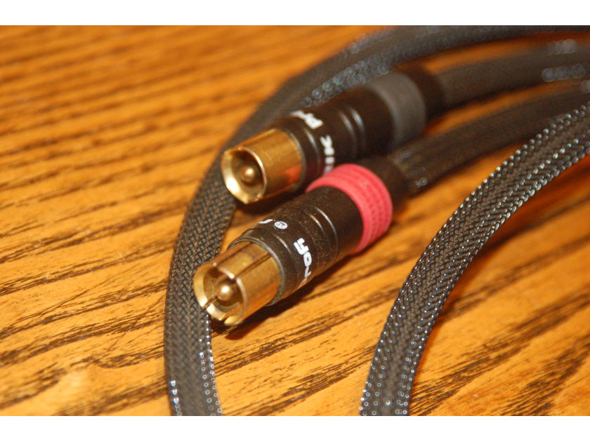 Stealth Audio Cables Silver Reference 1.0 meter RCA Interconnects DIY 2 pairs at one low price!