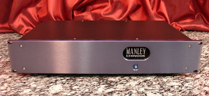 Manley Laboratories Chinook tube phono preamp Excellent...