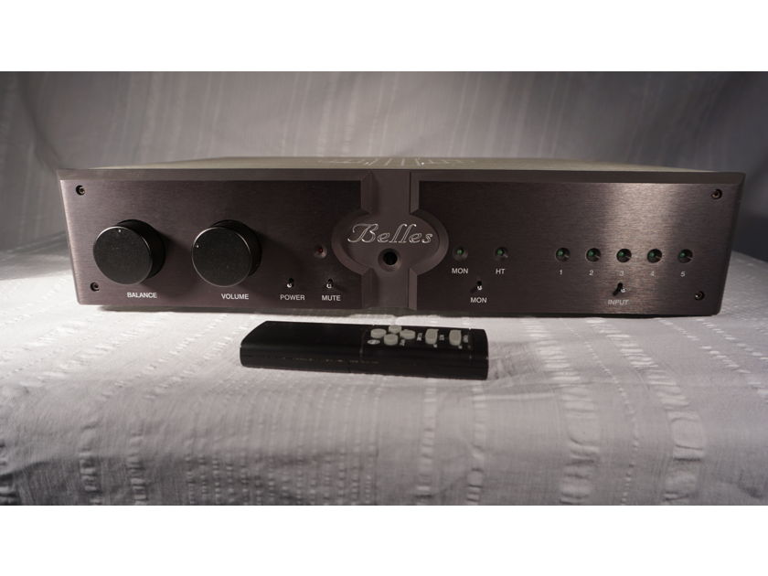 Belles Reference 22A Tube Preamplifier in Black color
