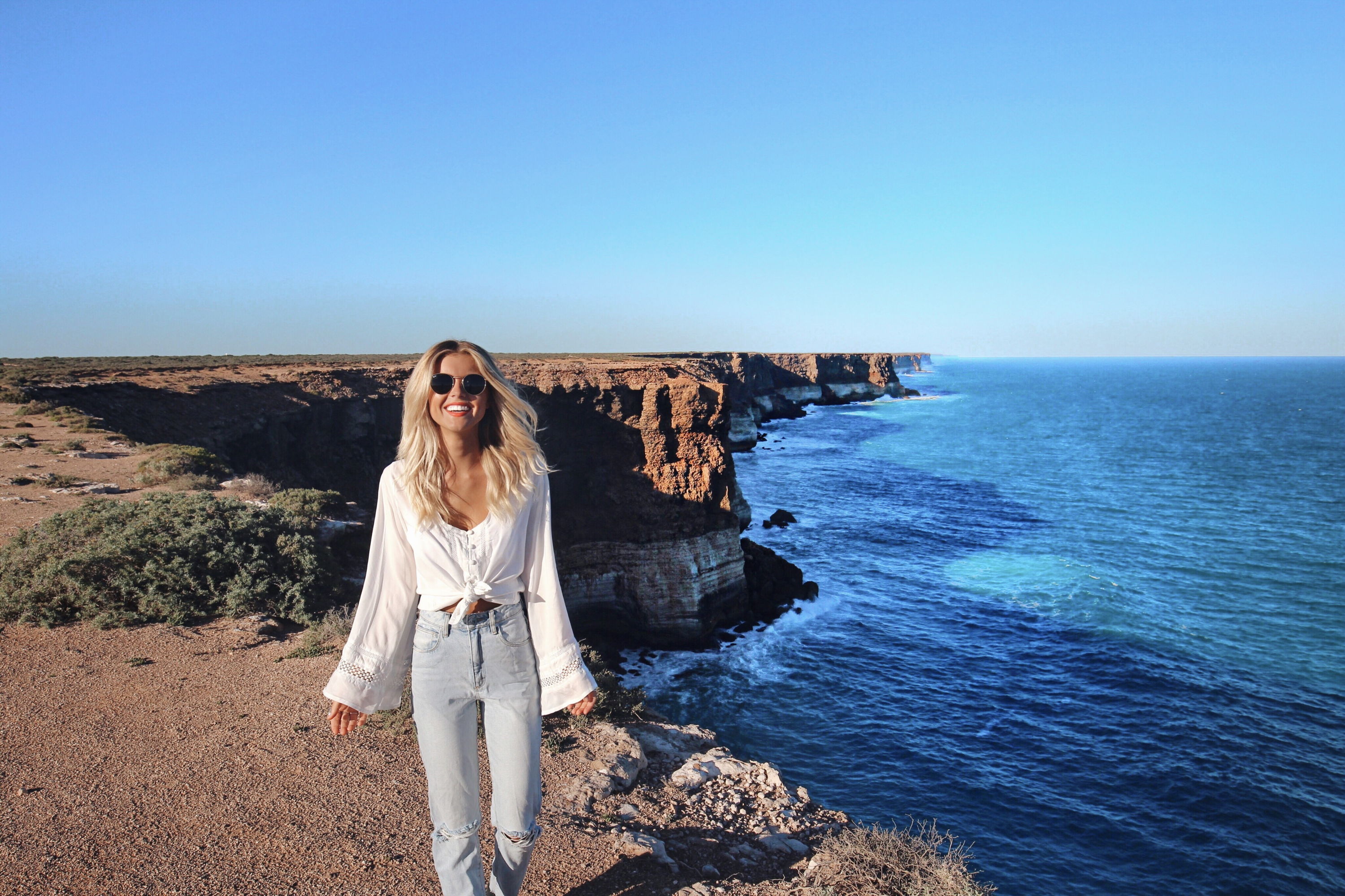 The edge of The Nullarbor - Elise Cook