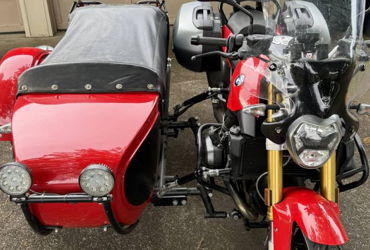 2017 BMW R 1200 R motorcycle for rent near Eugene, OR