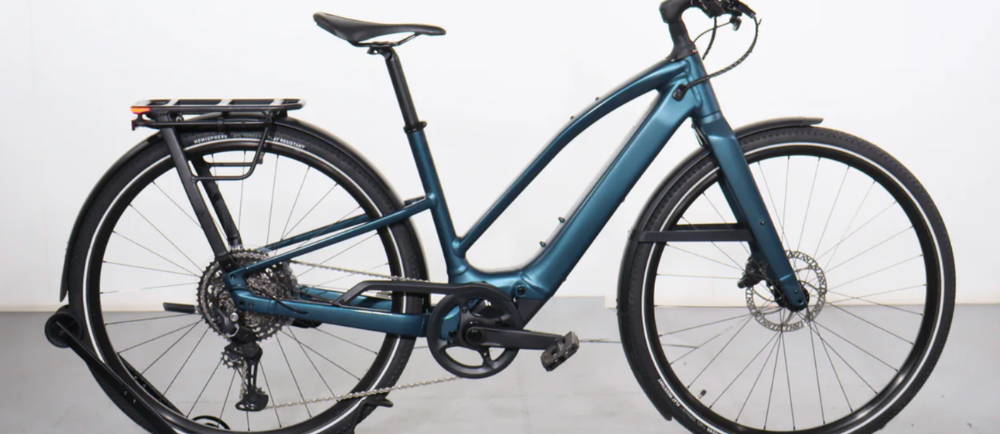 a blue Specialized Turbo Vado SL 2 electric city bike