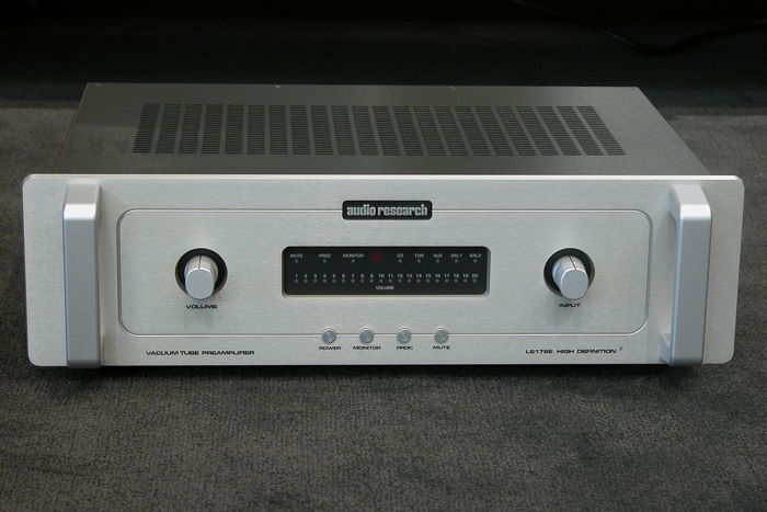 Audio Research LS-17 SE Linestage Preamplifier