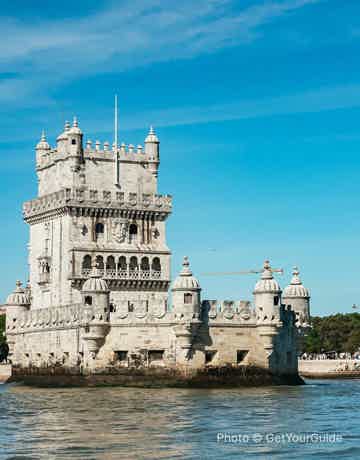 Enjoy the view of Belém and monuments