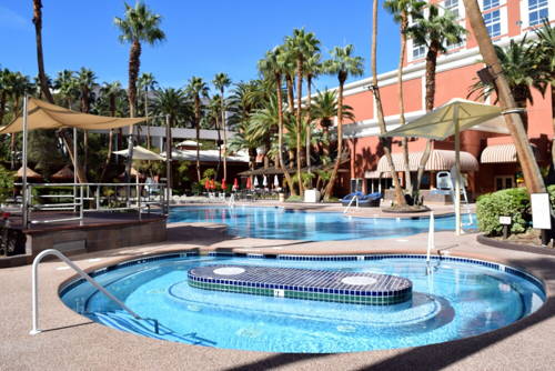 TI Pool & Cabanas
