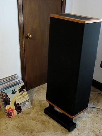 Vandersteen Model 2B left channel 