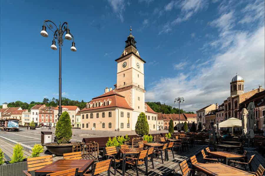 Day Tour: Peles Castle, Bran Castle & Brașov Old Town - photo 4