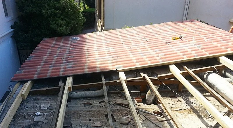Pose de plaques sous tuiles (PST) sur charpente neuve à Cannes — photo 3 sur 10 — CEG TOITURE