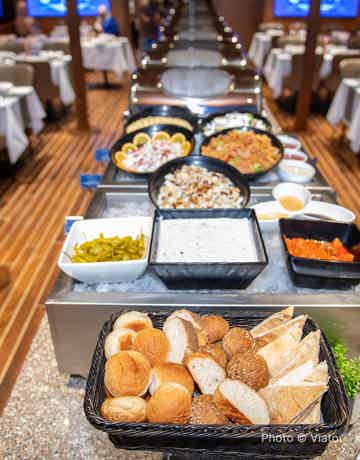 Enjoy a 5-star international buffet