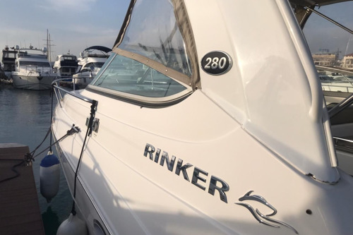 Аренда белоснежной яхты экстра-класса Rinker fiesta 342 в центральном Сочи
