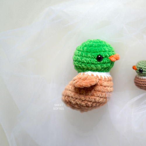 Padrão de amigurumi sem pato de crochê