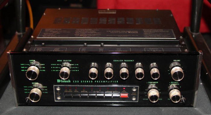 McIntosh C-33 Stereo Preamplifier w/ PHONO Desirable Cl...