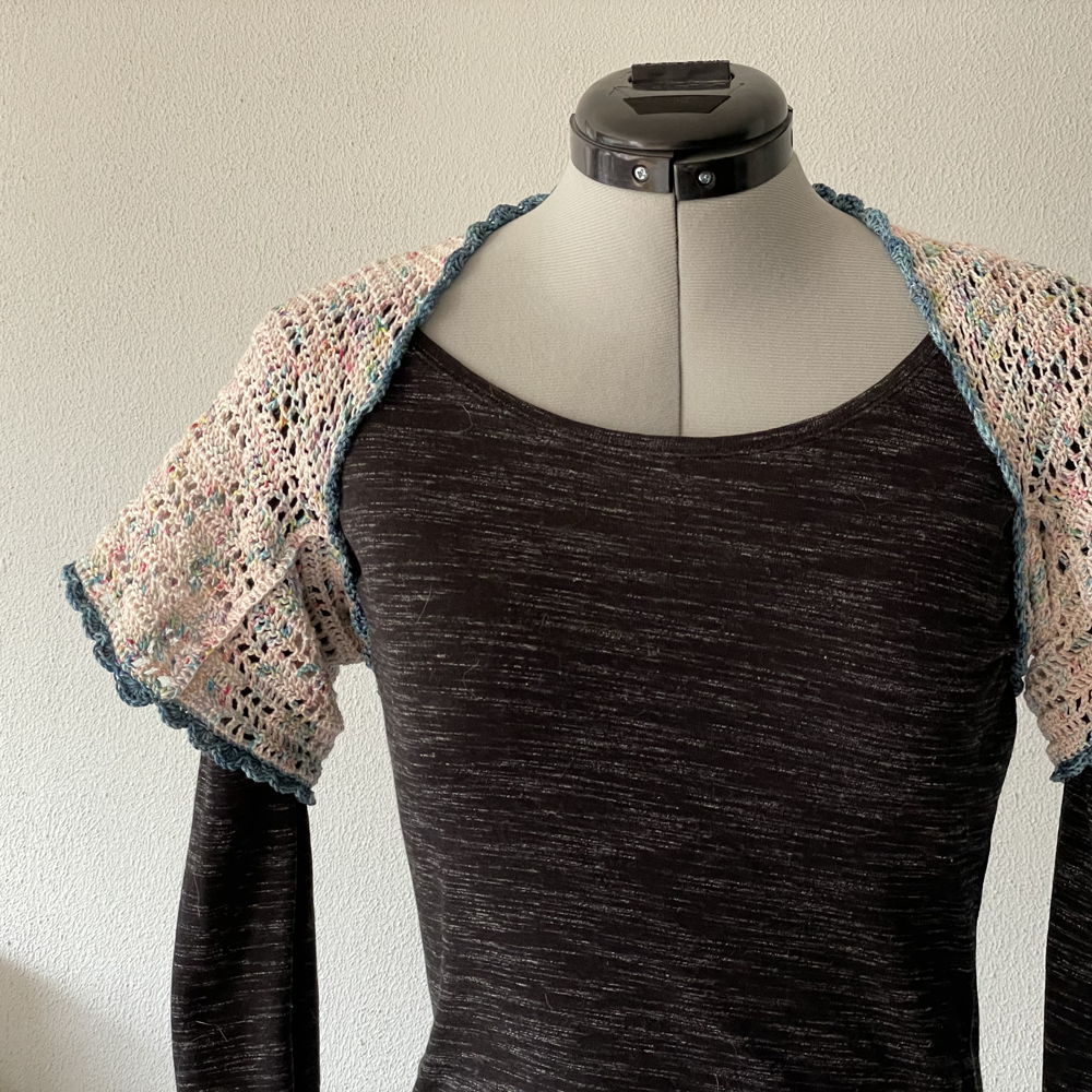 Crocheted bolero vest Rianne