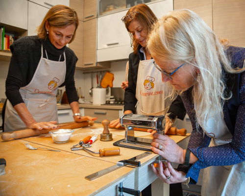 Cooking classes Verona: Verona Cooking Class: colorful farfalle pasta & family cake