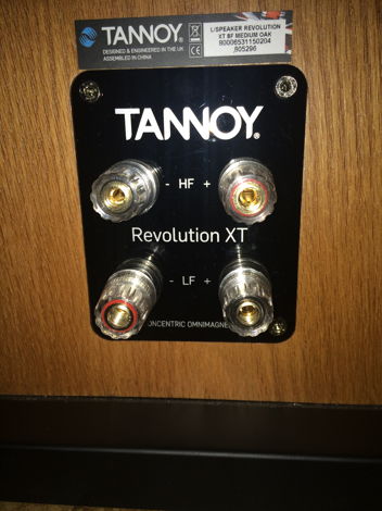 Tannoy Revolution XT 8F Loud Speaker Medium Walnut