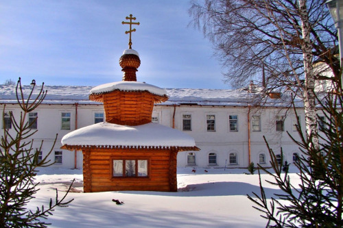 Левый берег Волги: Романов-Борисоглебск и Толгский монастырь