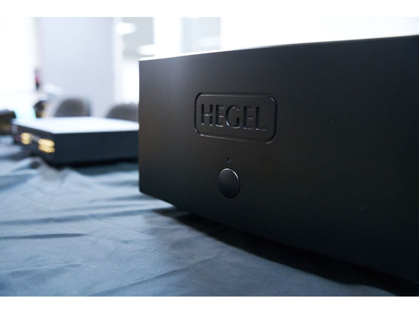 Hegel H30 Stereo Amplifier 220V