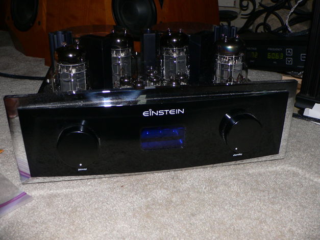 front view amp 1