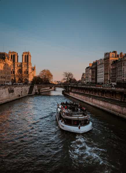 Seine River Magnificent Boat Ride with 3-Course Dinner - photo 5