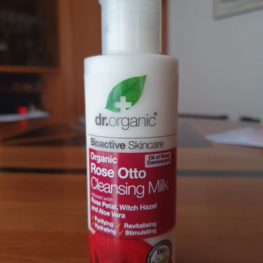 Dr Organic Cleansing Milk 